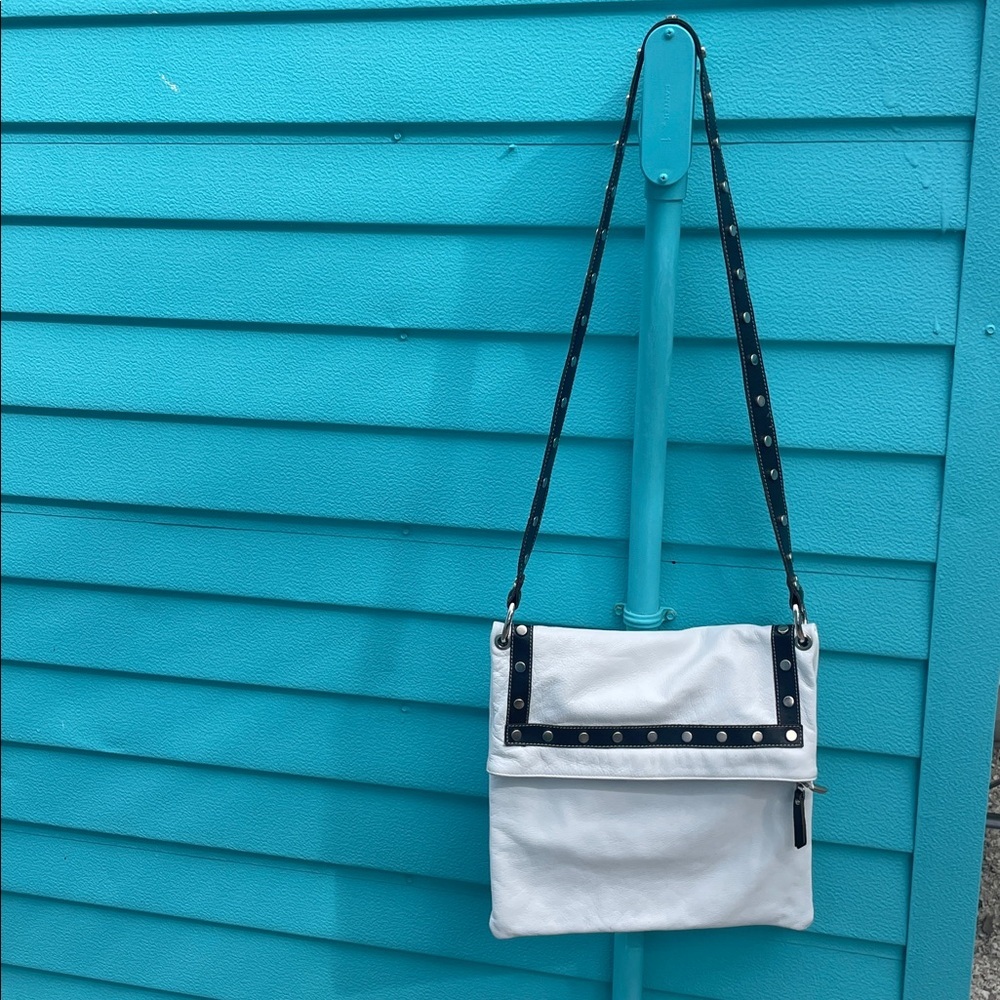 White Leather Innue genuine leather Women’s Bag